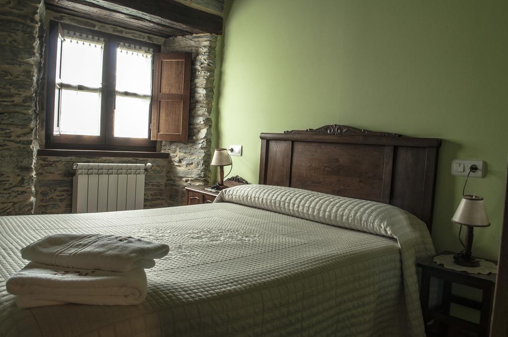 Apartamentos A Retoral Коанья Номер фото