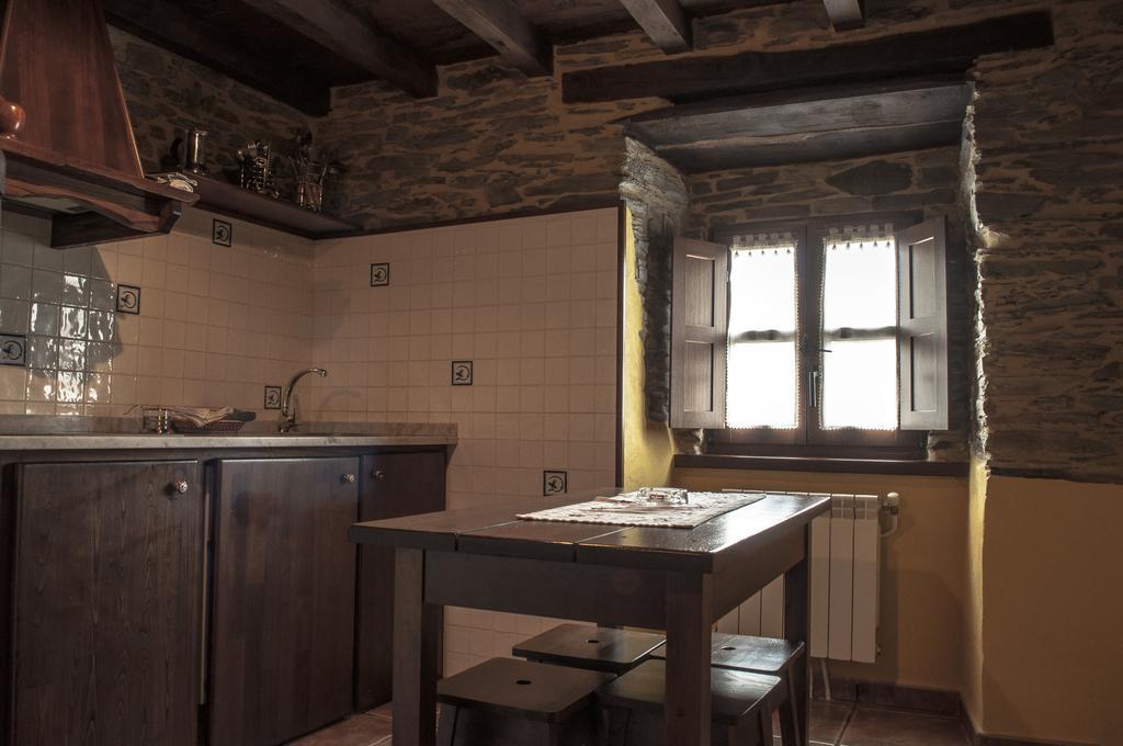 Apartamentos A Retoral Коанья Номер фото